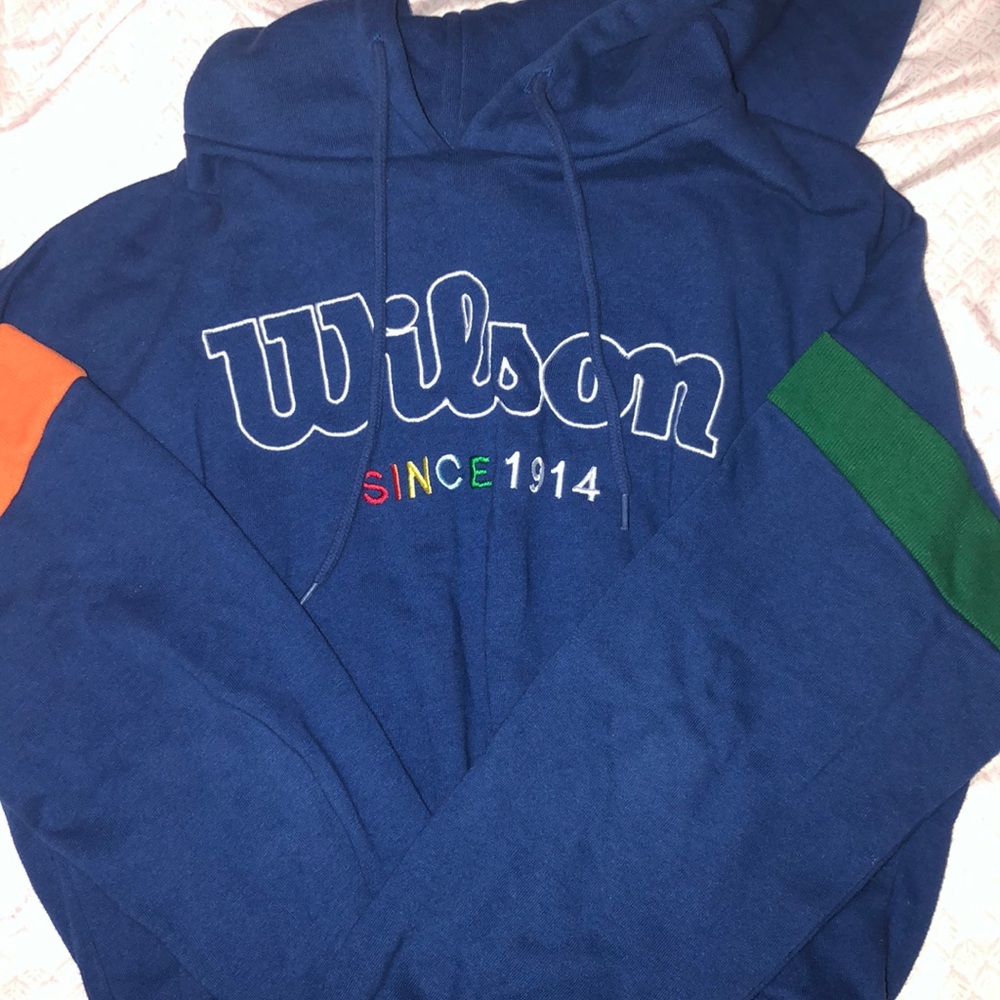 Cropped wilson sweatshirt